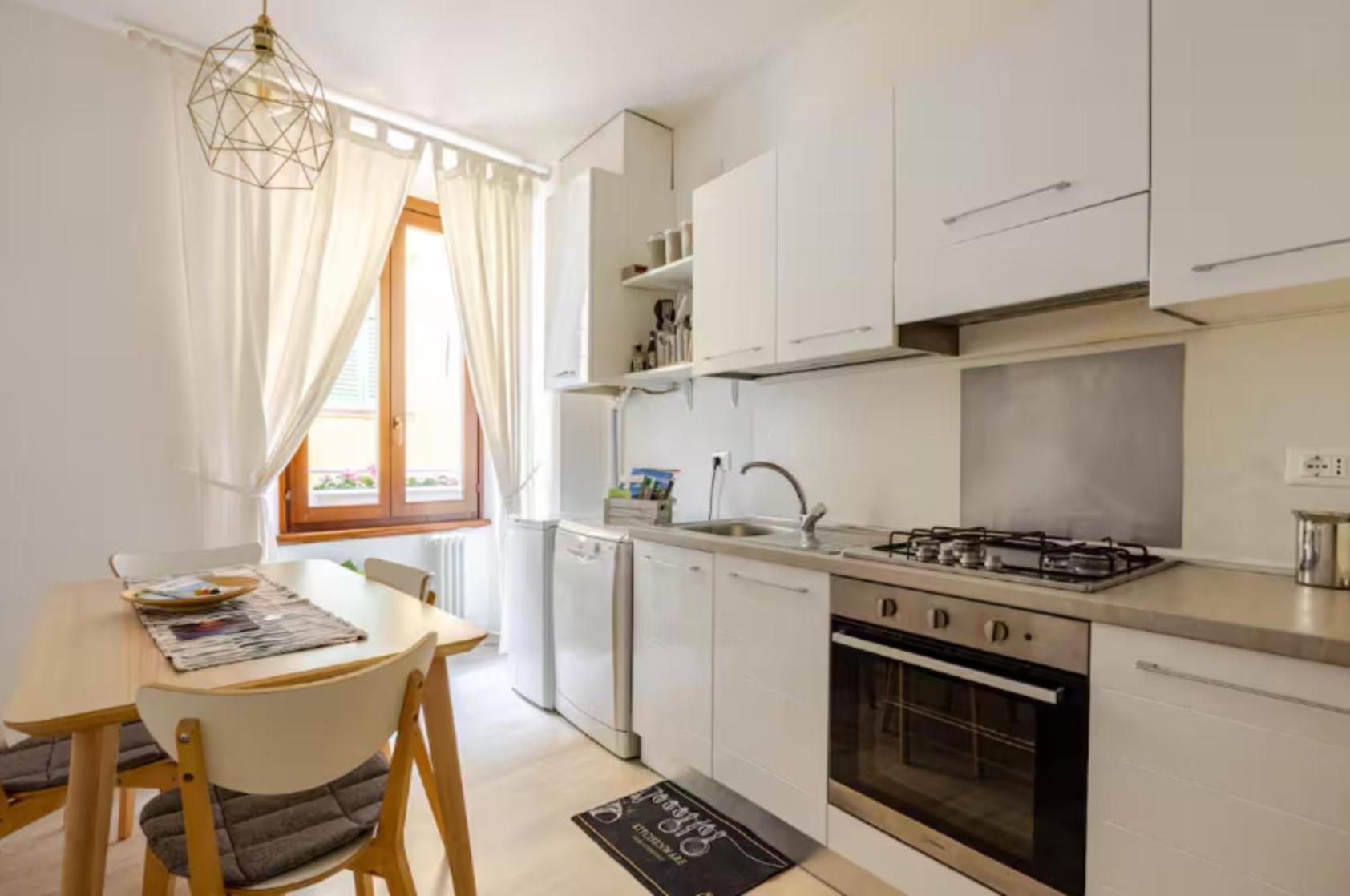 Dolce Riva Downtown Apartment Exteriér fotografie